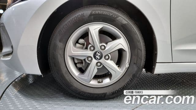 Hyundai Avante AD 1.6 GDI Smart, 2018 все фото