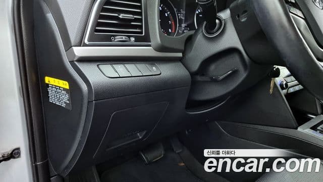 Hyundai Avante AD 1.6 GDI Smart, 2018 18