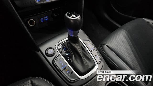 Hyundai Kona Premium, 2018 9