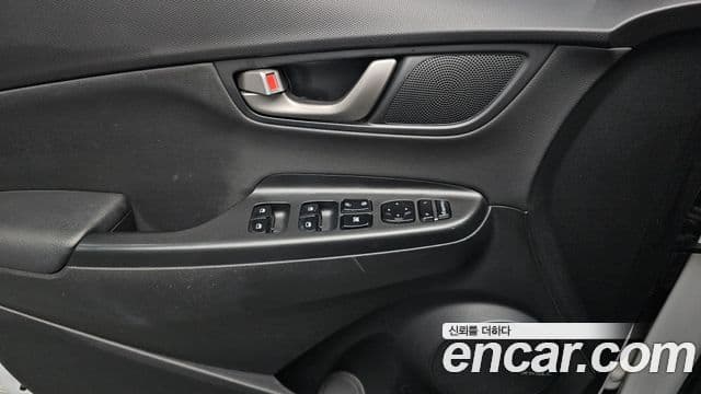 Hyundai Kona Premium, 2018 17