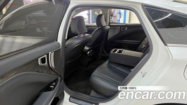 Kia K8 Noblesse, 2024 11