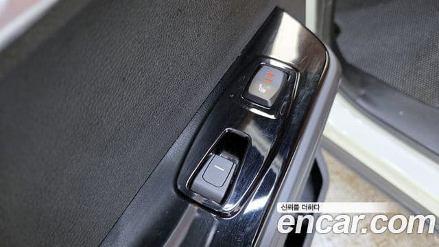 KG모빌리티(SsangYong) Torres T7, 2023 17