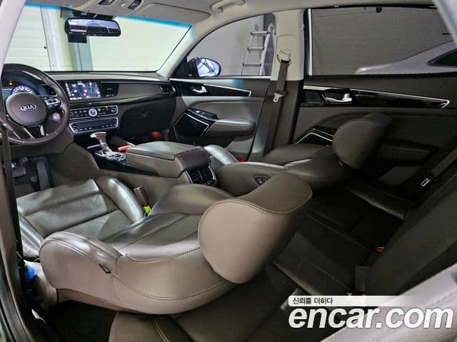 Kia All New K7 гибрид Noblesse, 2017 9