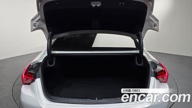 Kia K8 гибрид Noblesse, 2023 20