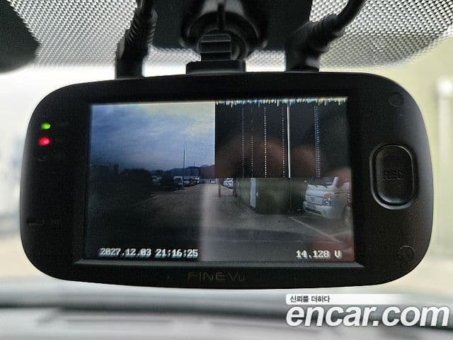 Hyundai LF Sonata Premium, 2016 18