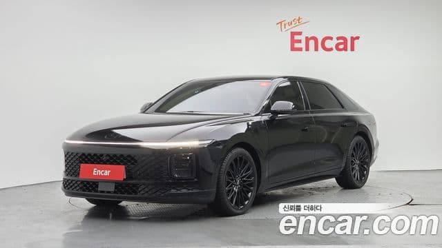 Hyundai Grandeur (GN7) Calligraphy, 2025 1