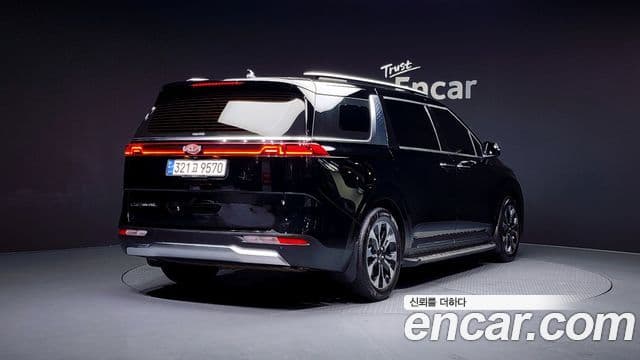 Kia Carnival 4세대 Signature, 2021 2