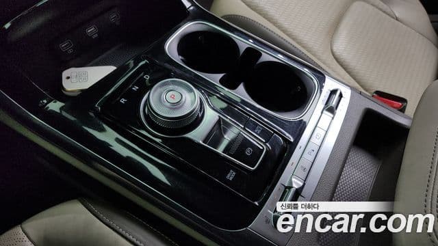 Kia Carnival 4세대 Signature, 2021 9