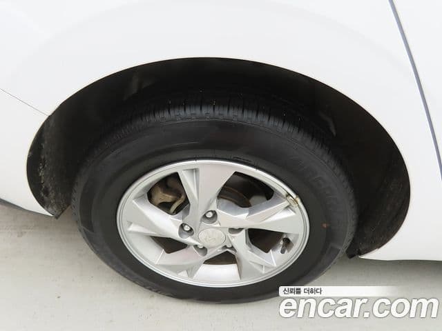 Hyundai Avante (CN7) Smart, 2023 все фото