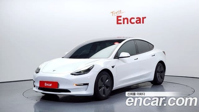 Tesla модель 3 Long Range, 2022 1