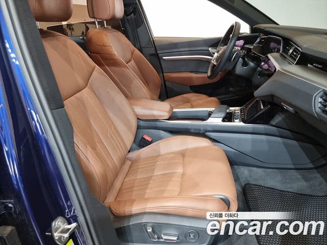 Audi e-Tron, 2023 12