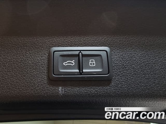 Audi e-Tron, 2023 15