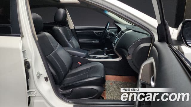 Nissan 알티마 L33, 2013 11