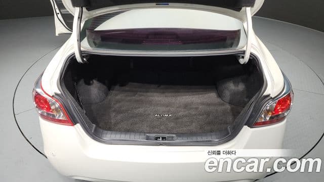 Nissan 알티마 L33, 2013 20