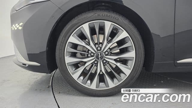 Kia K8 Noblesse, 2022 все фото