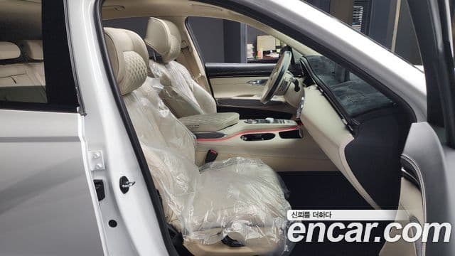 Genesis GV70, 2022 11