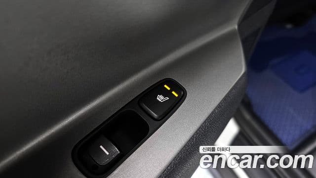 Kia Niro Plus Air (таксомоторный тип), 2023 19