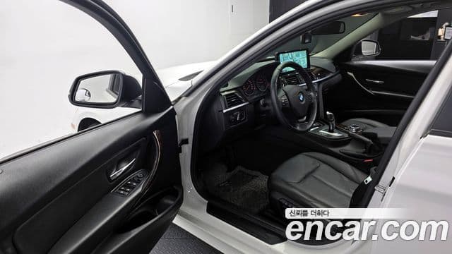 BMW 3시리즈 (F30), 2015 10