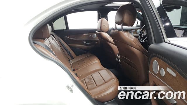 Mercedes-Benz E-класс W213 Exclusive, 2021 12