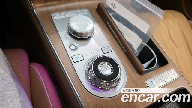 Genesis G80 (RG3) бензин 2.5 турбо AWD, 2025 9