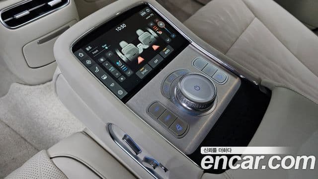 Genesis G90 (RS4) бензин 3.5 турбо e-S/C AWD, 2023 19