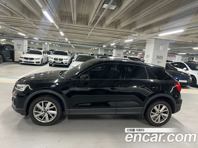 Audi Q2 Premium, 2023 4