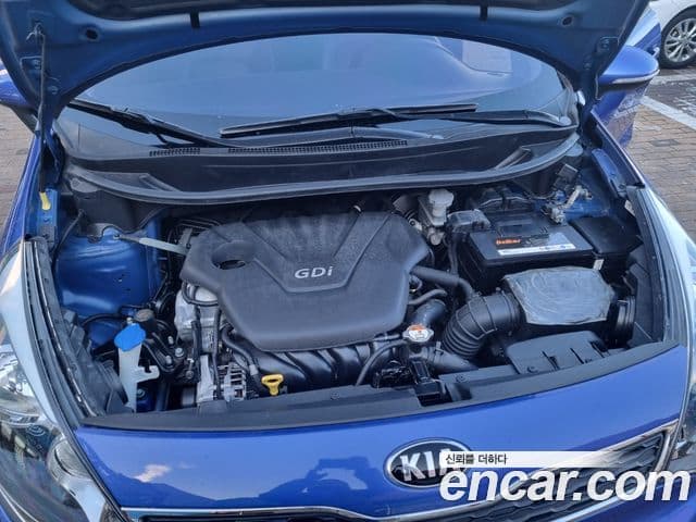 Kia All New Pride Luxury, 2013 6