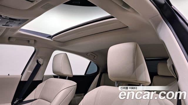 Lexus ES300h 7세대 Luxury Plus, 2023 18