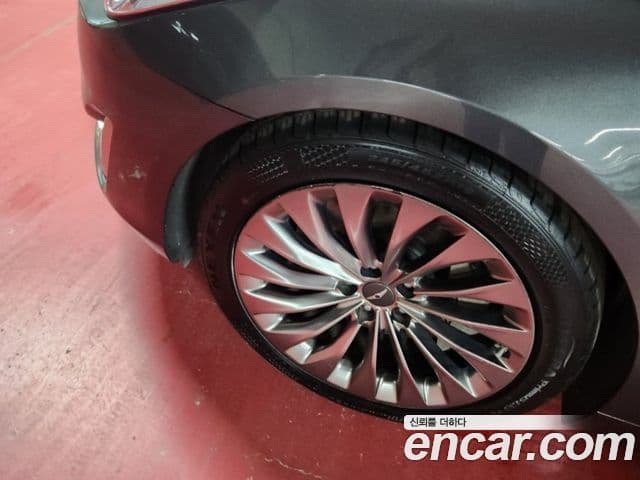 Genesis EQ900 Premium Luxury, 2018 все фото