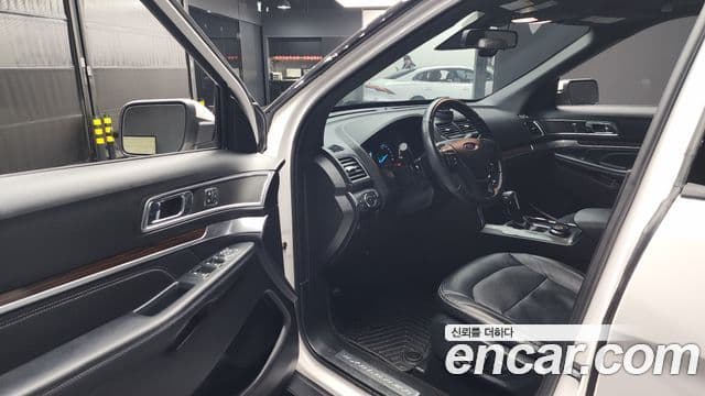 Ford Explorer 5세대, 2018 10