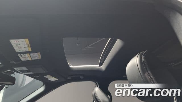 Ford Explorer 5세대, 2018 17