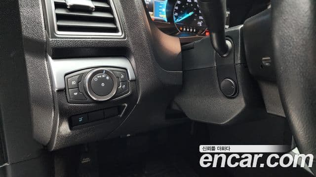 Ford Explorer 5세대, 2018 18