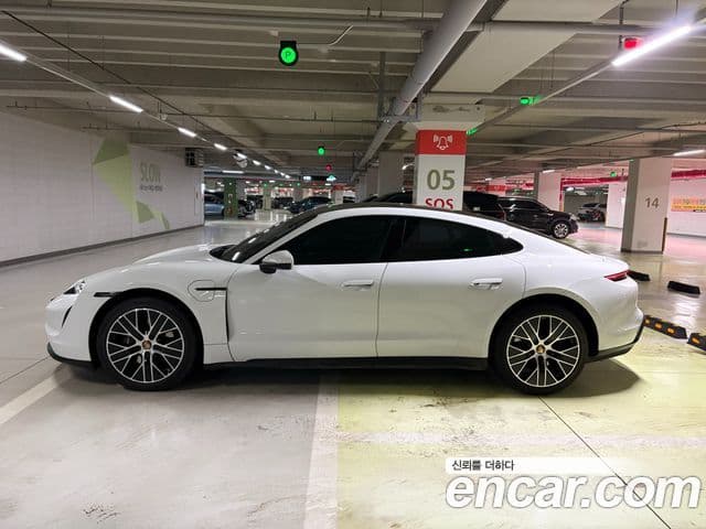 Porsche 타이칸 базовый, 2022 9