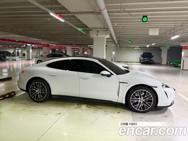 Porsche 타이칸 базовый, 2022 10