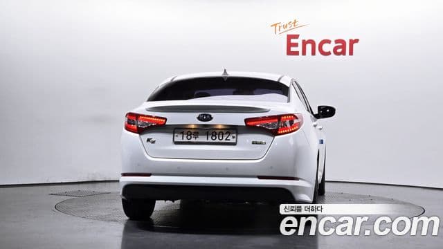 Kia K5 гибрид Luxury, 2014 4