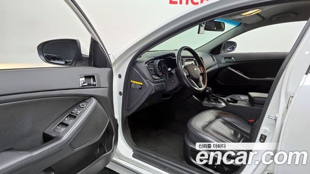 Kia K5 гибрид Luxury, 2014 11