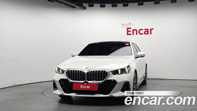 BMW 5시리즈 (G60) 520i M Sport, 2025 3