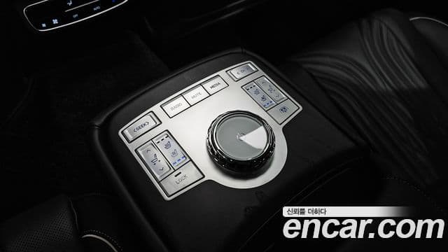 Genesis G80 (RG3) бензин 2.5 турбо AWD, 2024 19