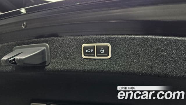 Genesis G80 (RG3) бензин 2.5 турбо AWD, 2024 20