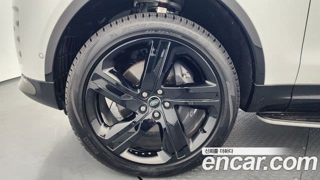 Land Rover Discovery 5 P360 Dynamic HSE, 2025 все фото