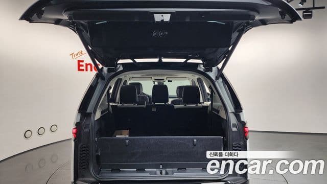 Land Rover Discovery 5 P360 Dynamic HSE, 2025 20