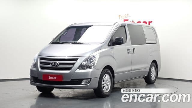 Hyundai Grand Starex Smart, 2018 1