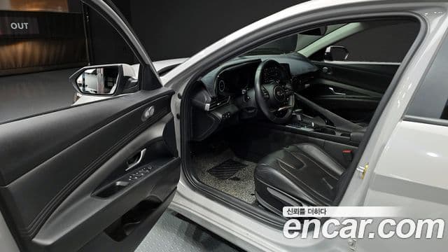 Hyundai Avante гибрид (CN7) Modern, 2023 10