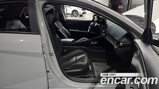 Hyundai Avante гибрид (CN7) Modern, 2023 11