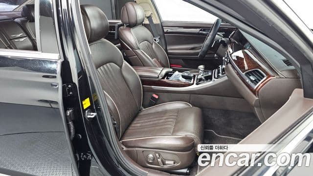 Genesis EQ900 Prestige, 2016 10