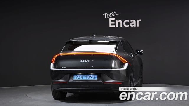 Kia EV6 Air, 2023 4