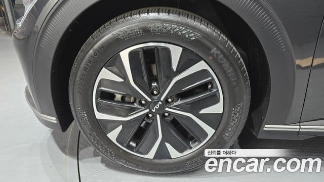 Kia EV6 Air, 2023 все фото