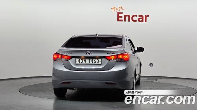 Hyundai Avante MD Premier, 2012 4