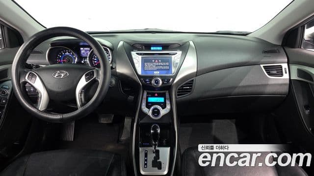 Hyundai Avante MD Premier, 2012 7