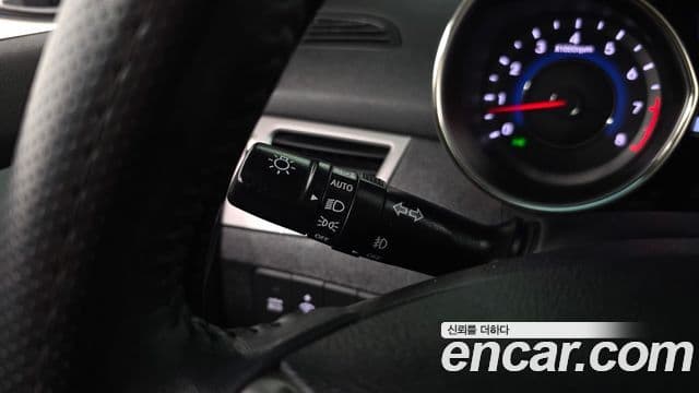 Hyundai Avante MD Premier, 2012 17